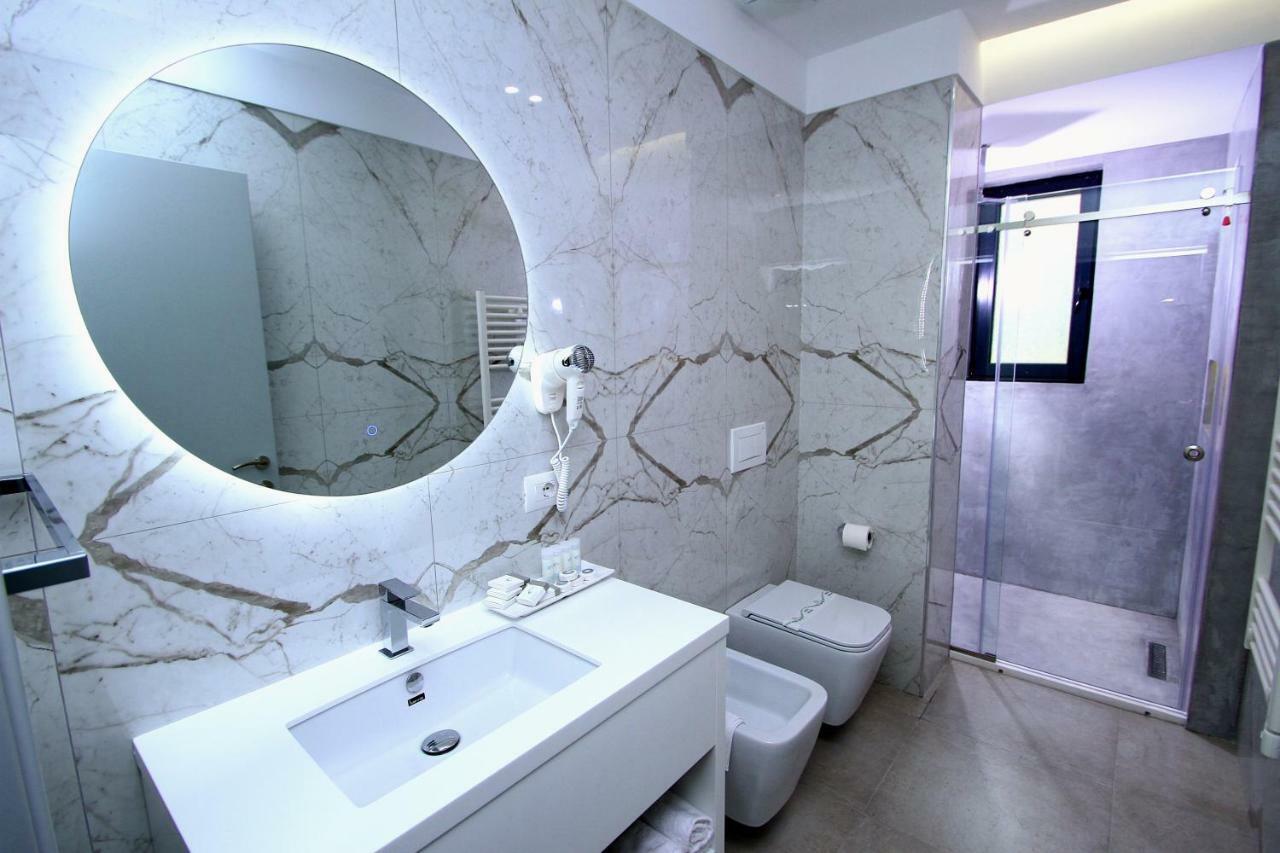 Hotel One Vlorë Exterior foto